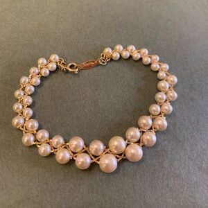 Vintage Signed Napier gold tone & Faux Pearl Bracelet